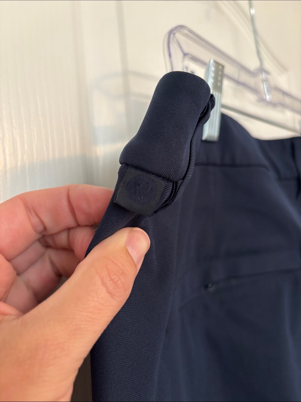 lululemon Navy ABC Classic-Fit Short 7"
Warpstreme size 38 - Picture 5 of 6